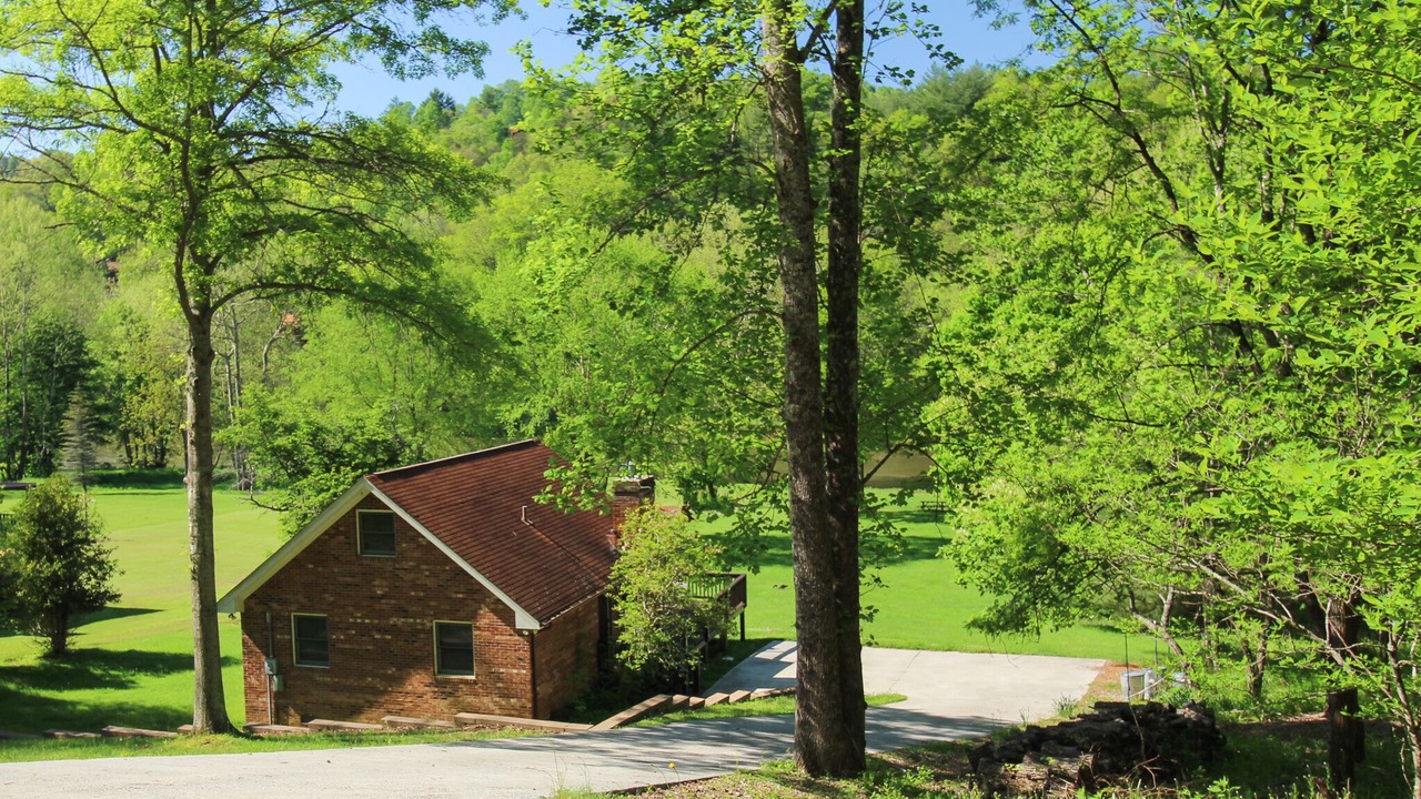 Photo of Outdoor in Grassy Creek