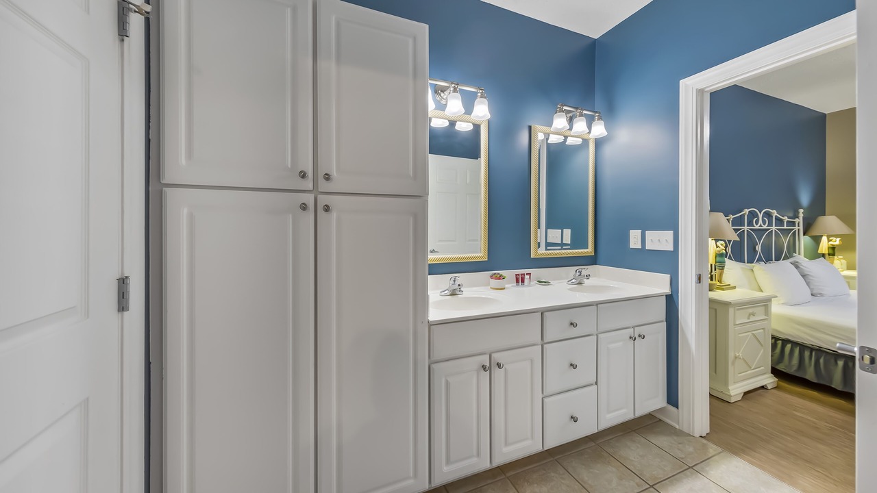 Photo of Bathroom in Fairfield Harbour