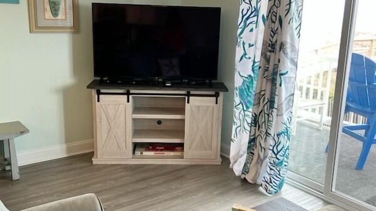 Photo of Livingroom in North Carolina Coast