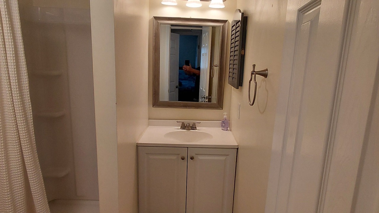 Photo of Bathroom in Palmetto Dunes