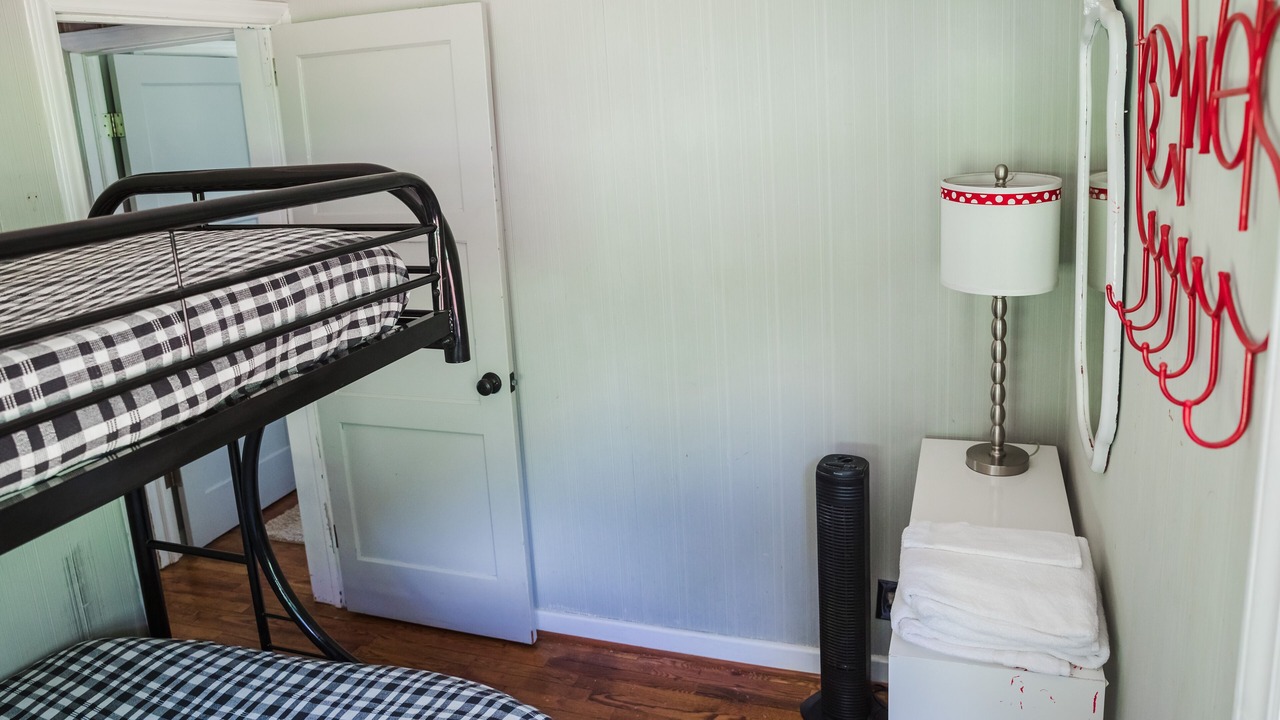 Photo of Bedroom in Steele Creek