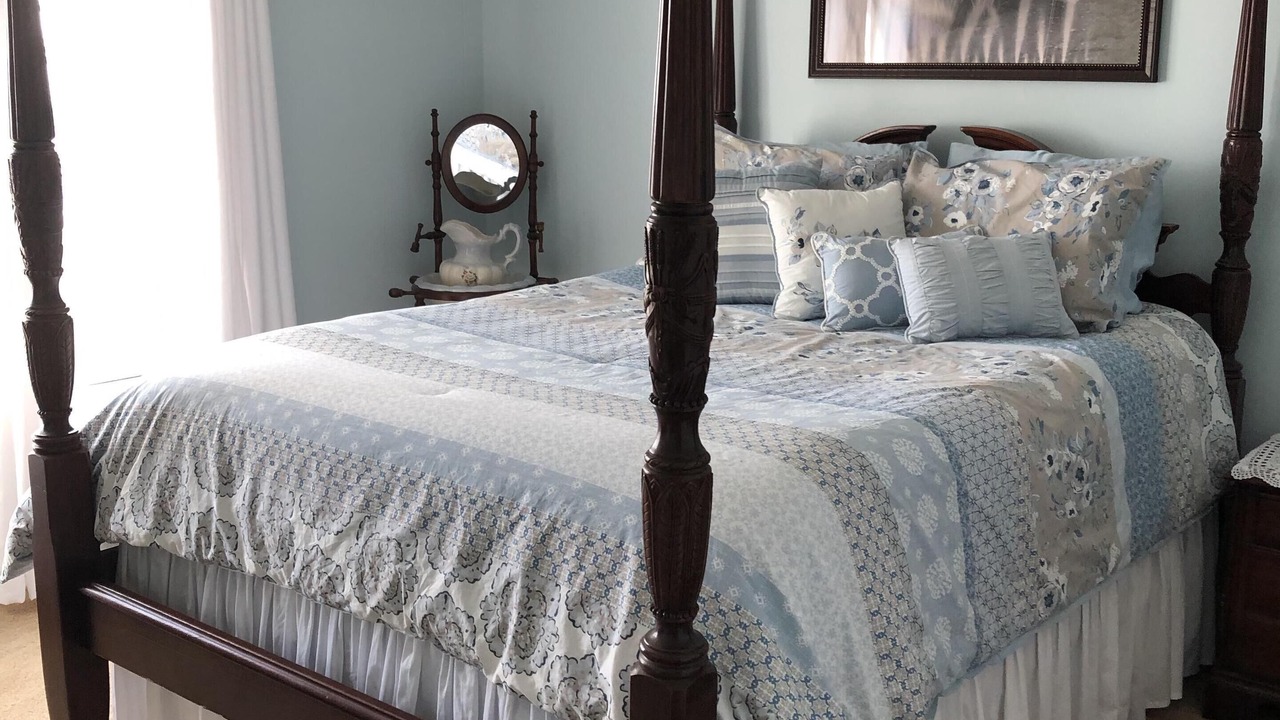 Photo of Bedroom in Lake Waccamaw