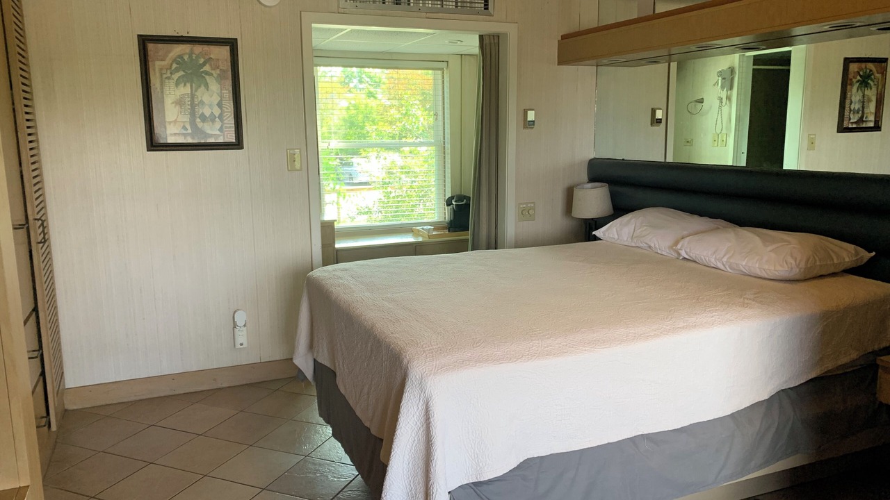 Photo of Bedroom in Airlie