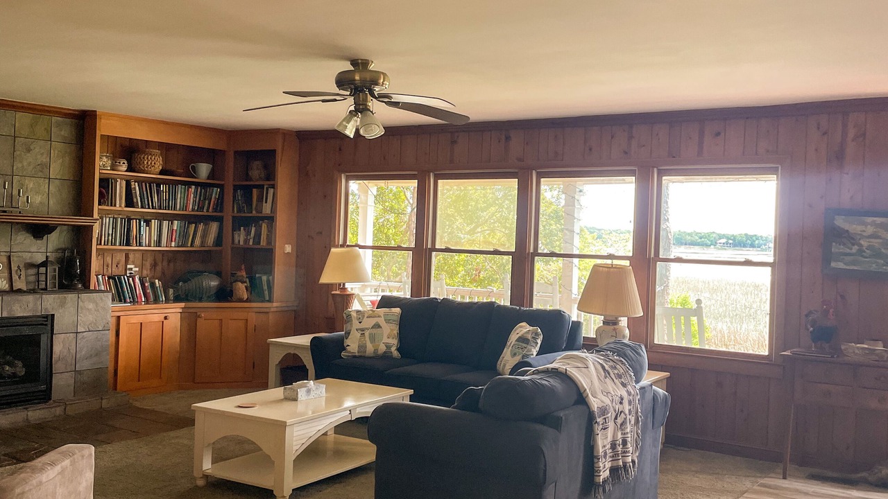 Photo of Livingroom in Shallotte