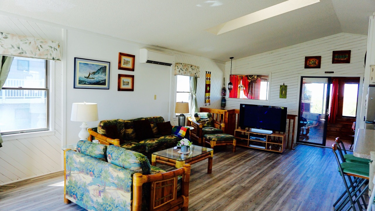 Photo of Livingroom in South Nags Head