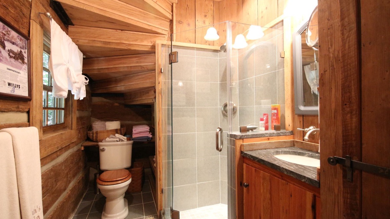Photo of Bathroom in Pisgah Forest