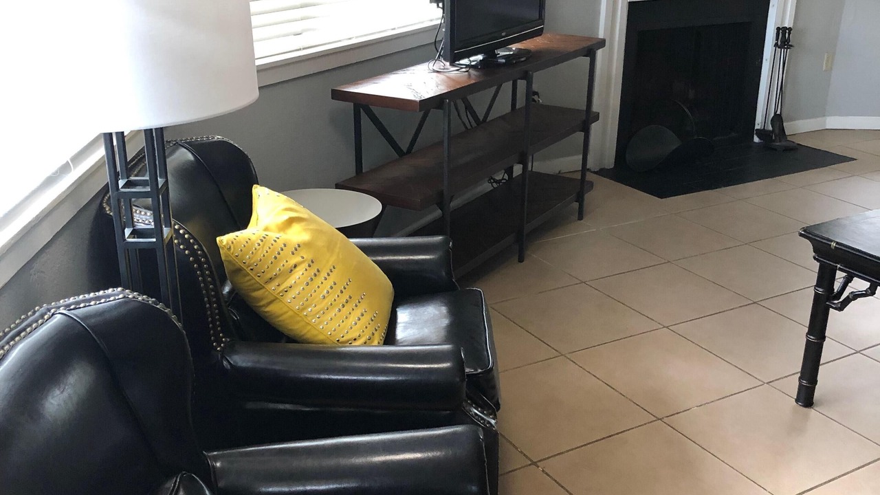 Photo of Livingroom in Asheville
