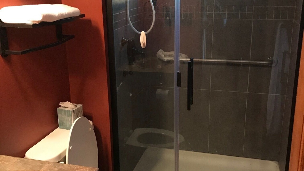 Photo of Bathroom in Black Mountain