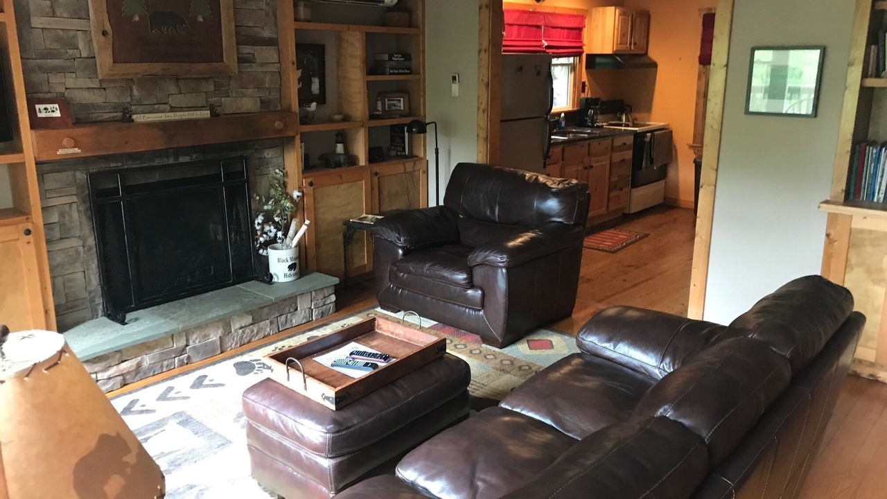 Photo of Livingroom in Black Mountain