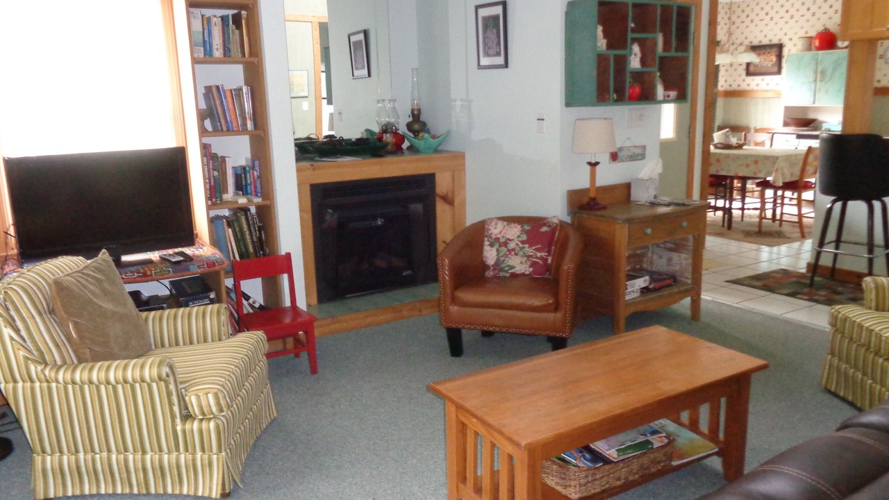 Photo of Livingroom in Weaverville