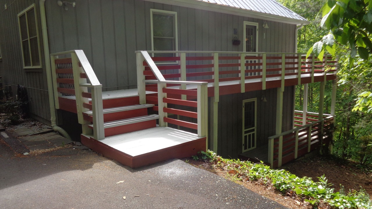 Photo of Outdoor in Weaverville