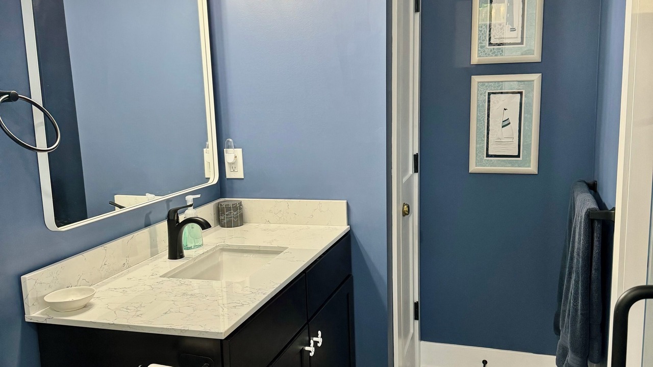 Photo of Bathroom in Southmont
