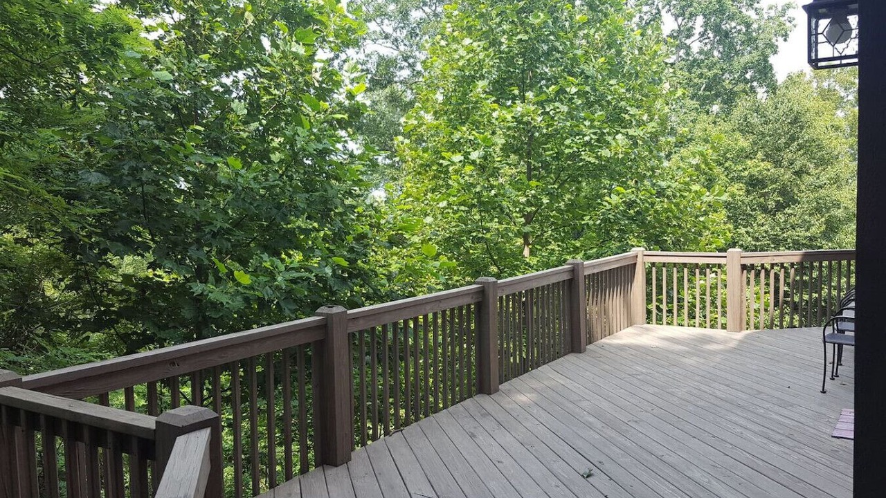 Photo of Outdoor in Rambling Ridge