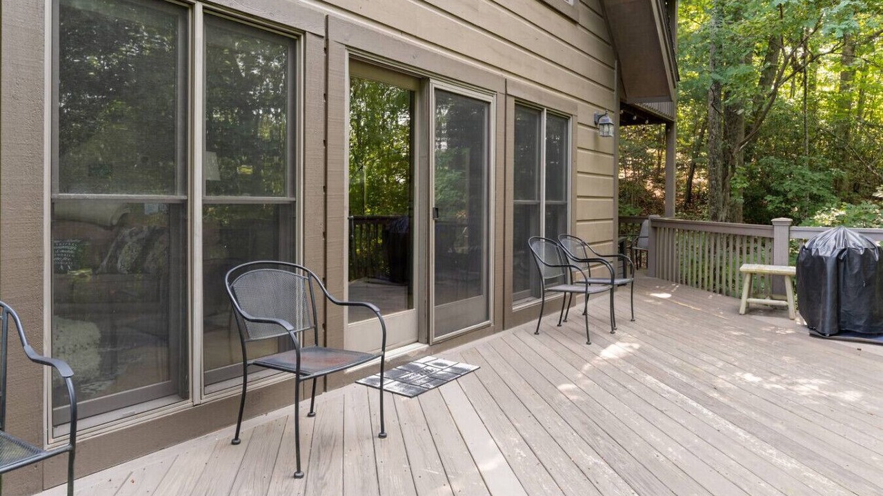 Photo of Patio Balcony in Rambling Ridge