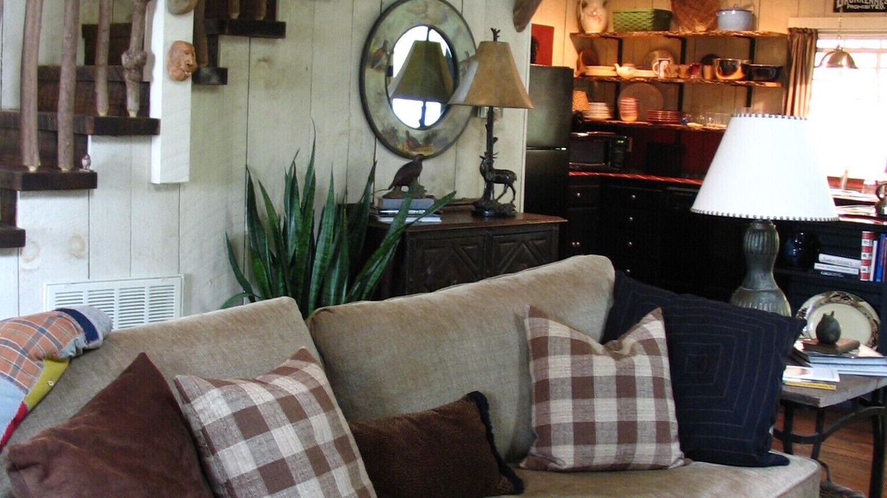 Photo of Livingroom in Pisgah Forest