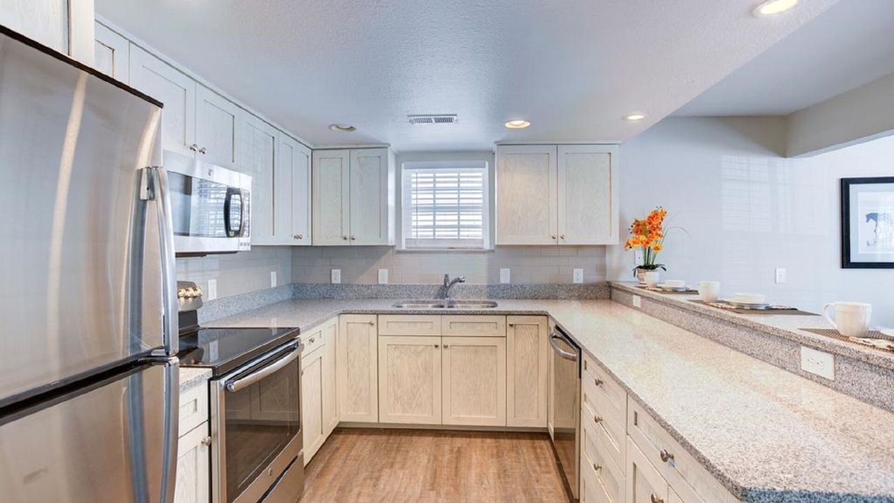 Photo of Kitchen in Sea Scape