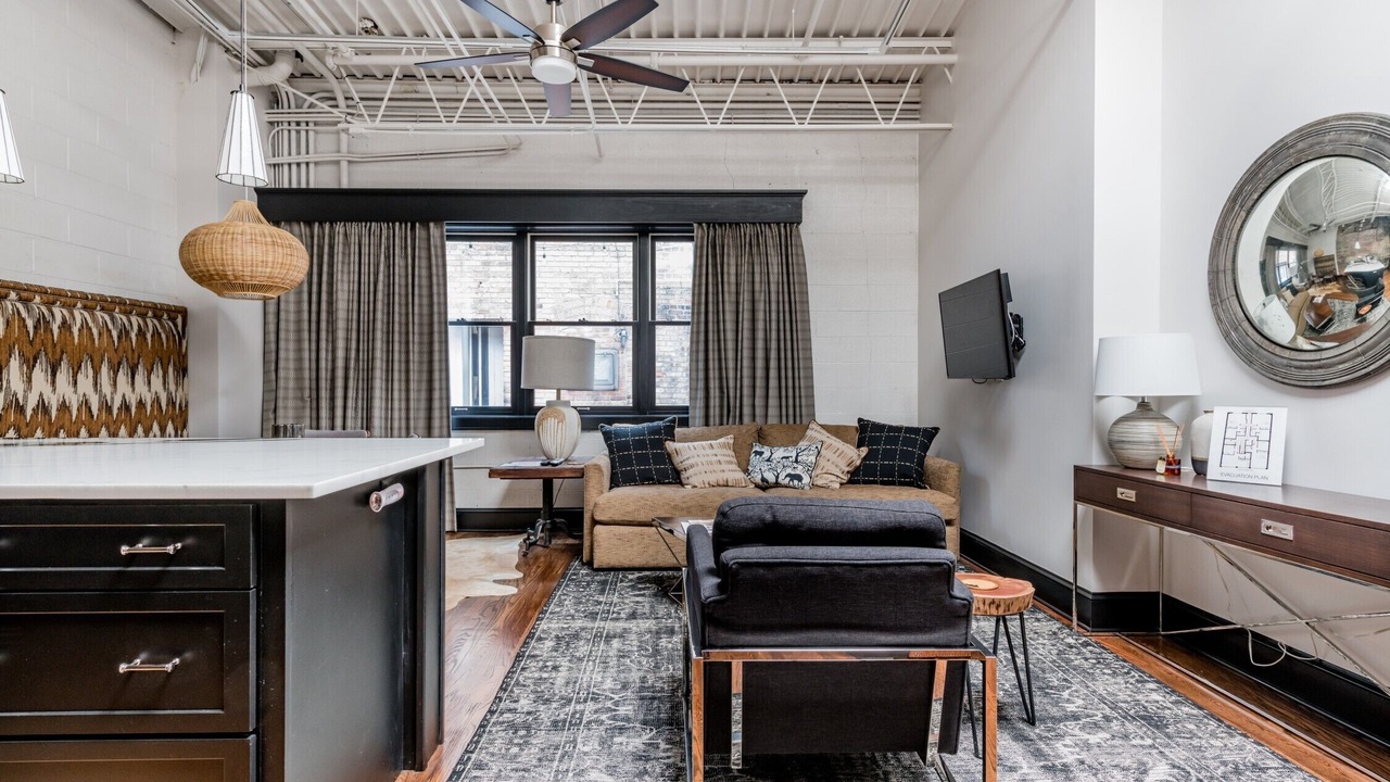 Photo of Livingroom in Downtown Asheville