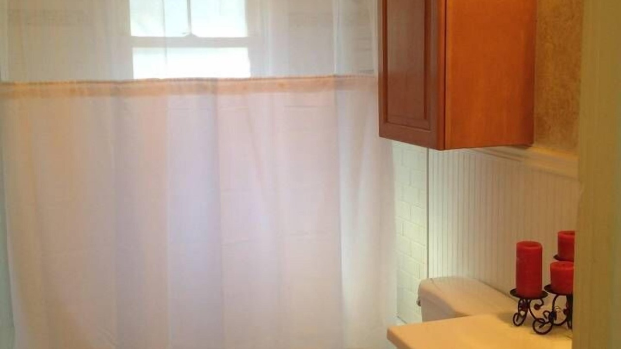 Photo of Bathroom in Wesley Heights