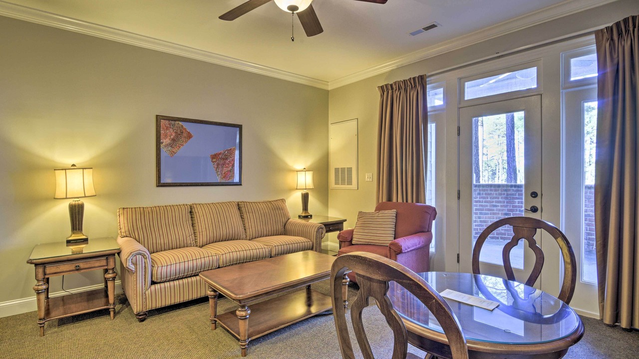 Photo of Bedroom in Spring Lake