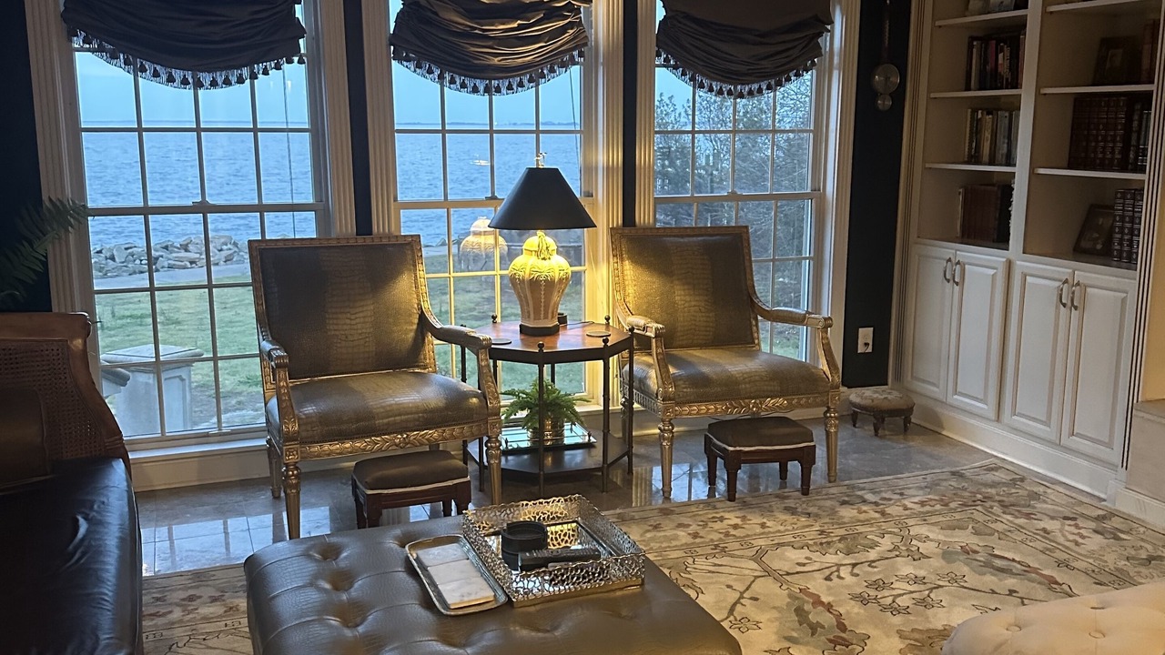 Photo of Bedroom in Manteo