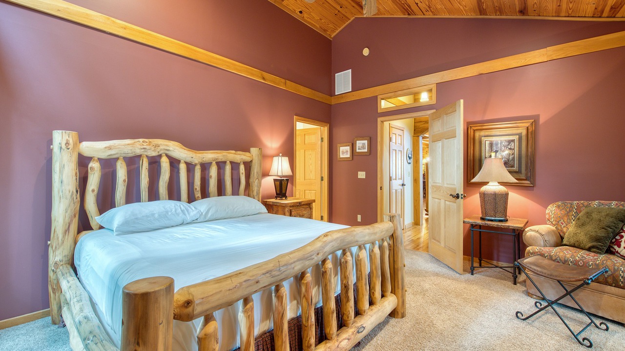 Photo of Bedroom in Waynesville