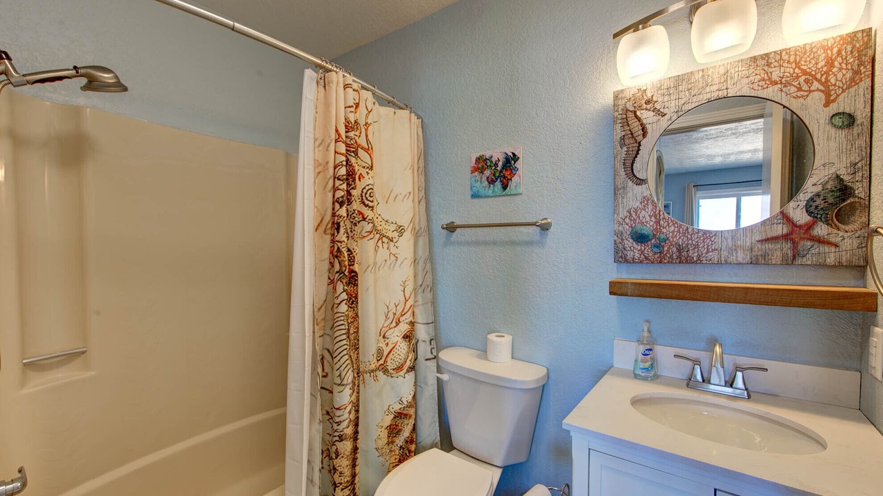 Photo of Bathroom in Rodanthe