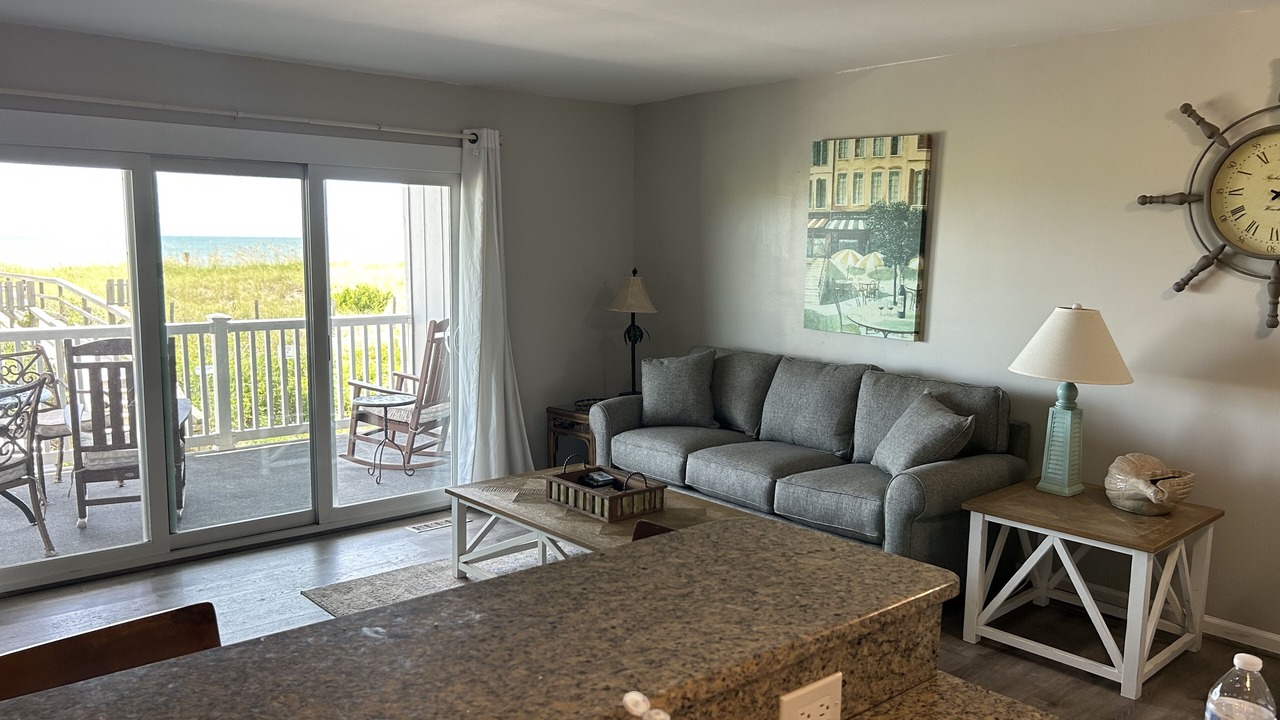 Photo of Livingroom in North Carolina Coast
