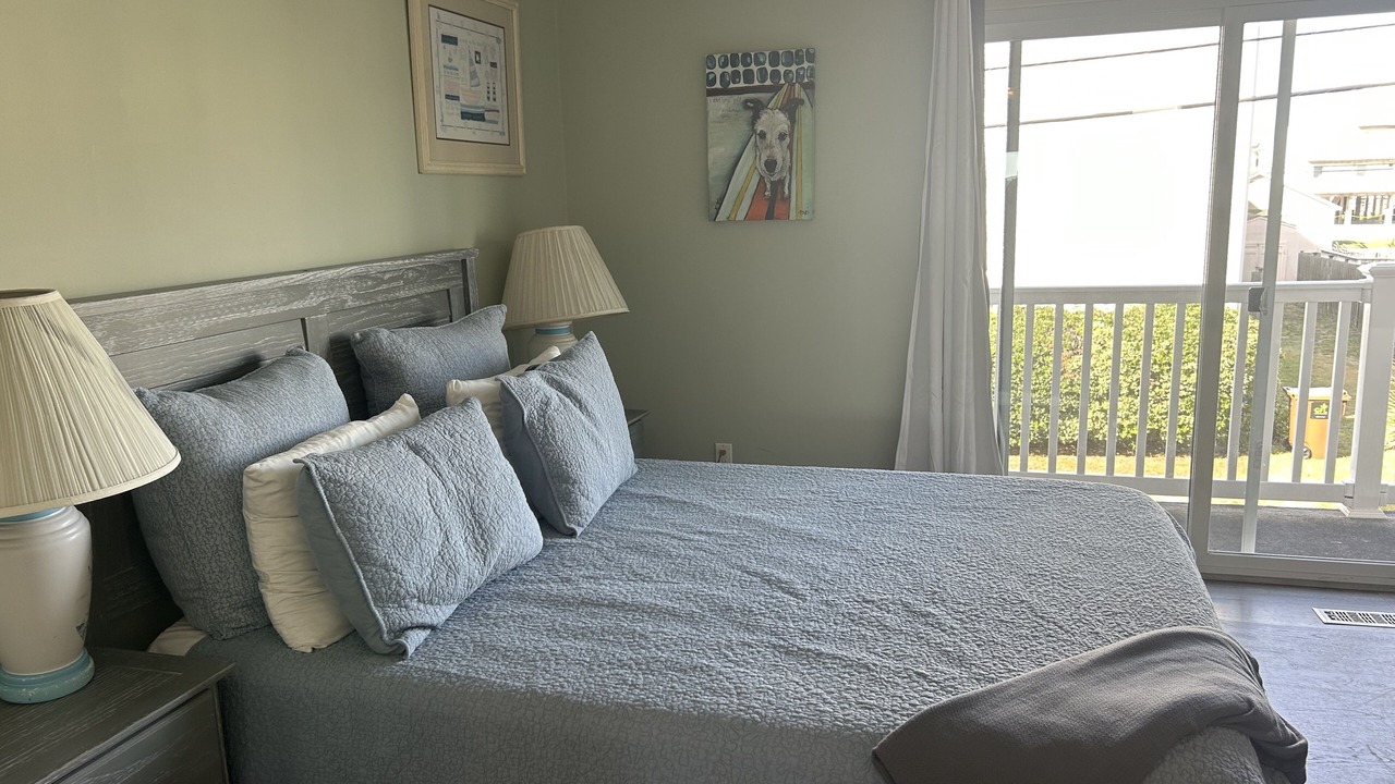 Photo of Bedroom in North Carolina Coast
