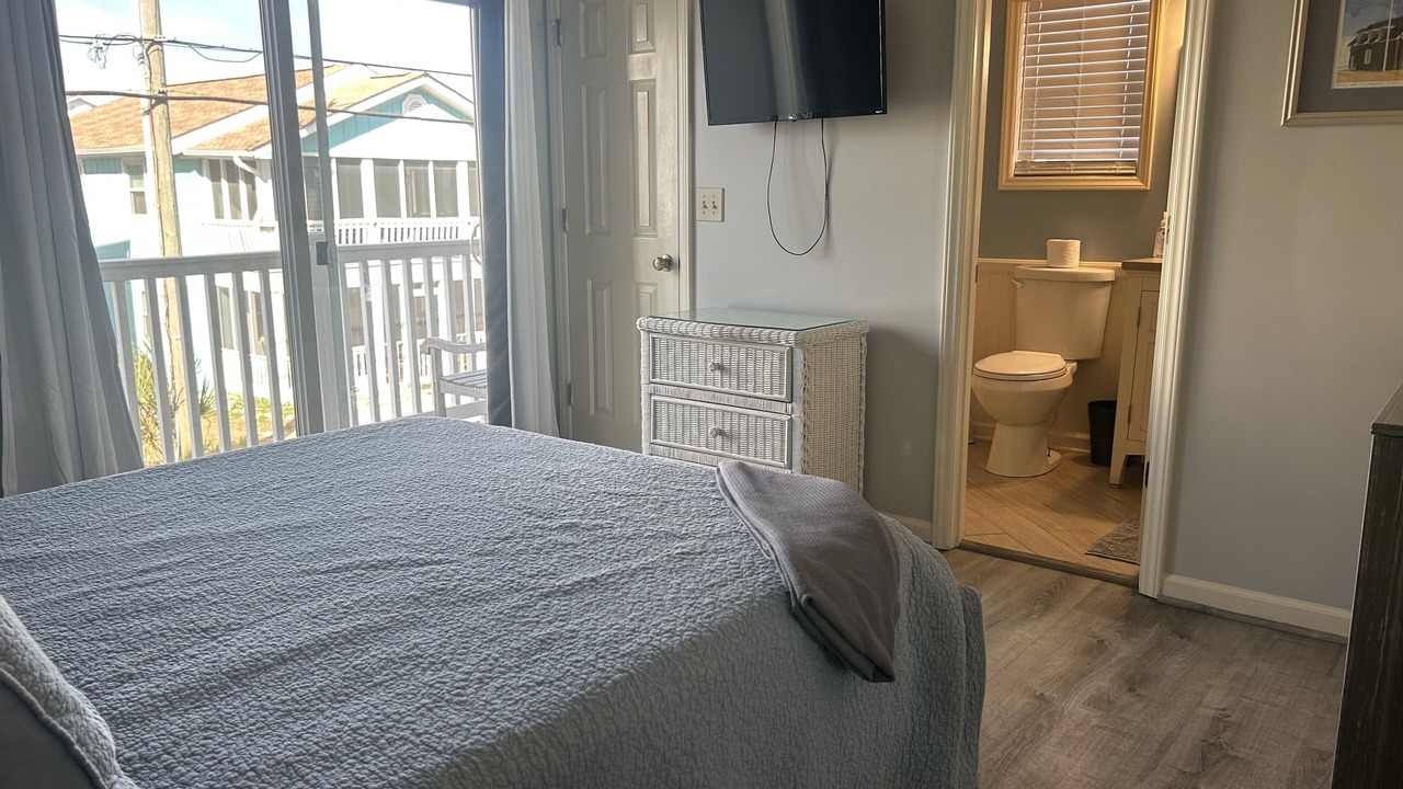 Photo of Bedroom in North Carolina Coast