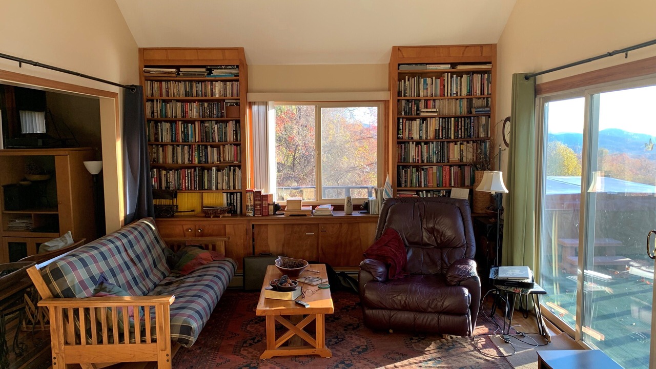 Photo of Livingroom in Spruce Pine