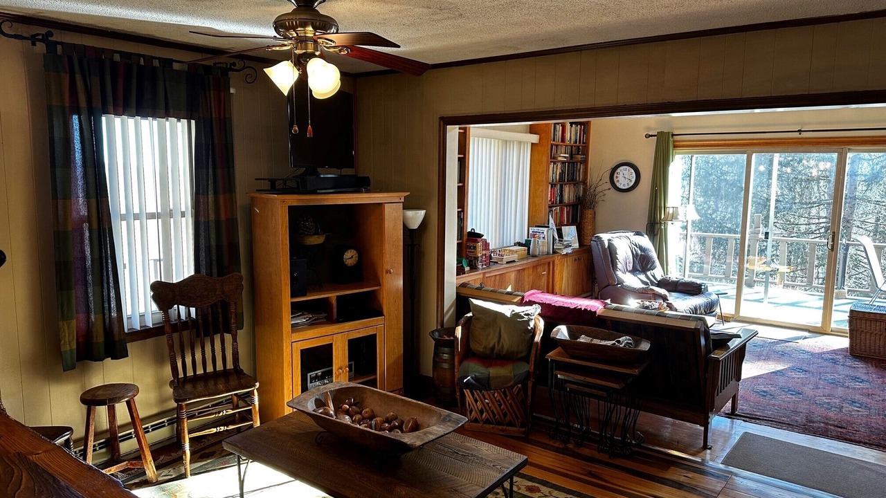 Photo of Livingroom in Spruce Pine