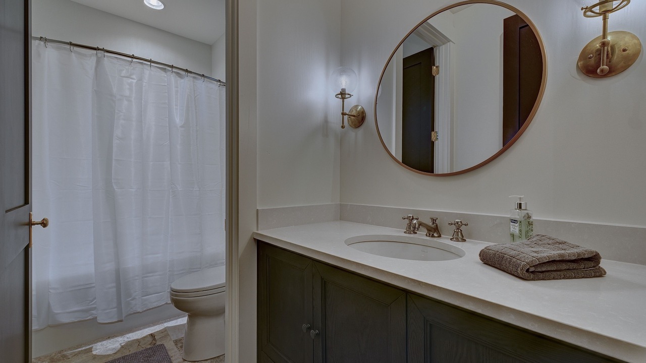 Photo of Bathroom in Highlands