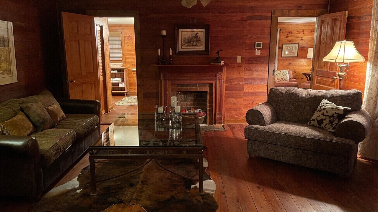 Photo of Bedroom in Dobson
