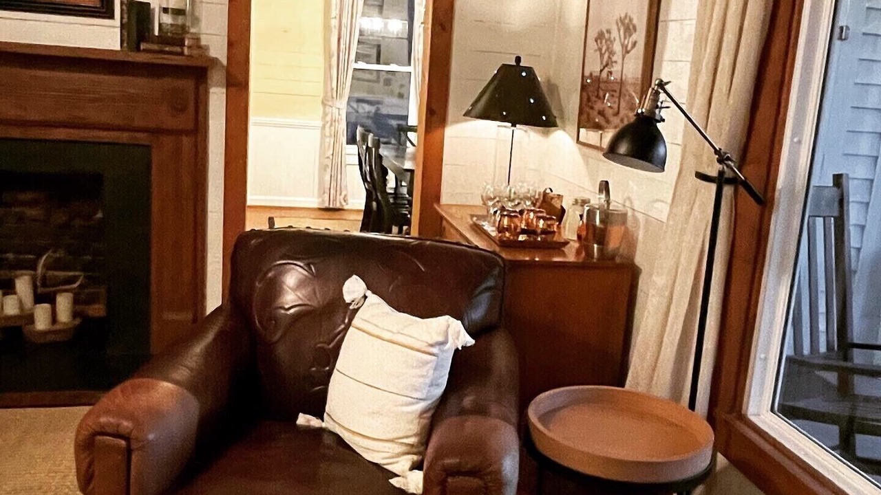 Photo of Livingroom in Dobson