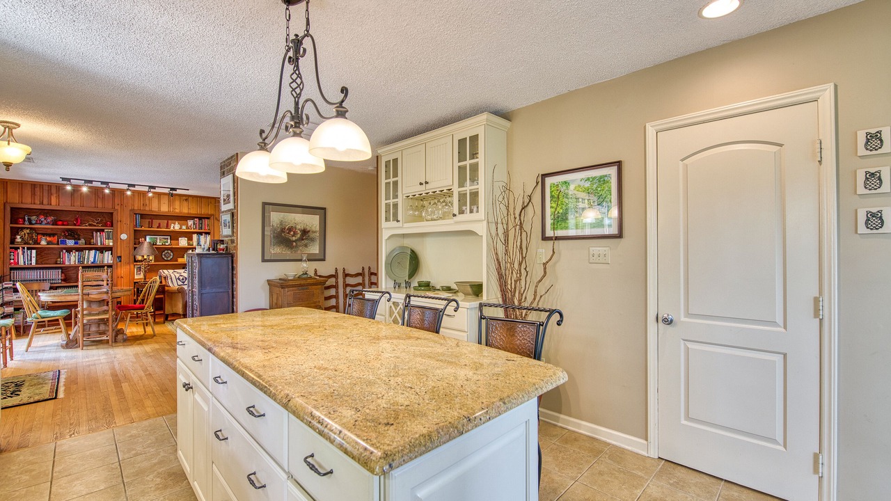 Photo of Bedroom in Lake Junaluska