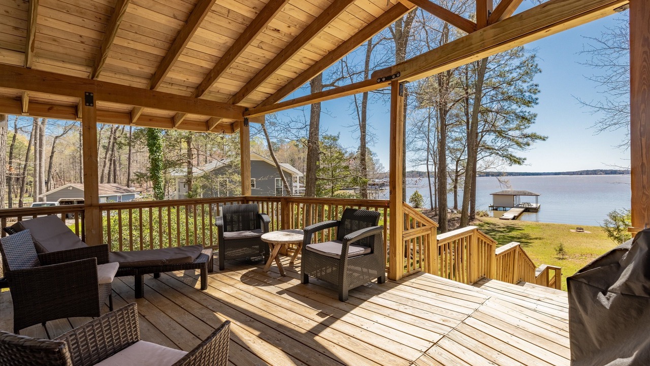 Photo of Outdoor in Wildwood Point