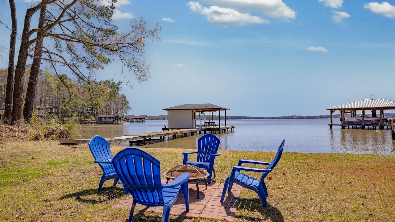 Photo of Outdoor in Wildwood Point