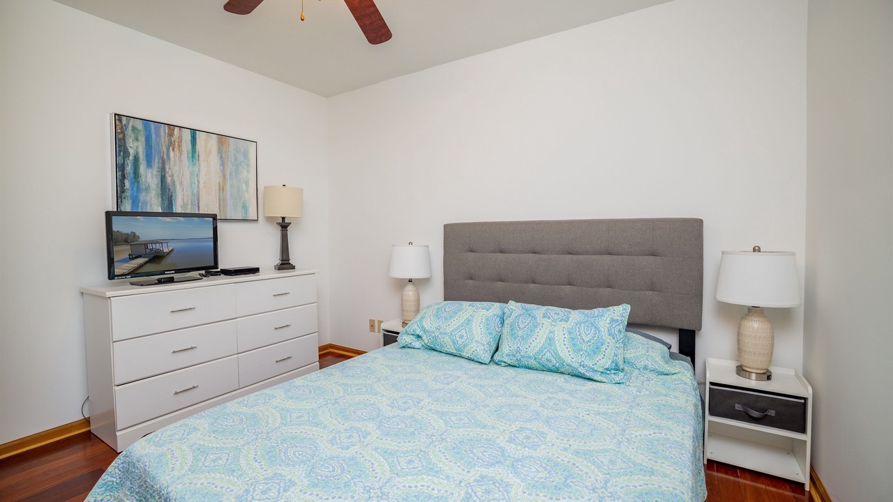 Photo of Bedroom in Wildwood Point