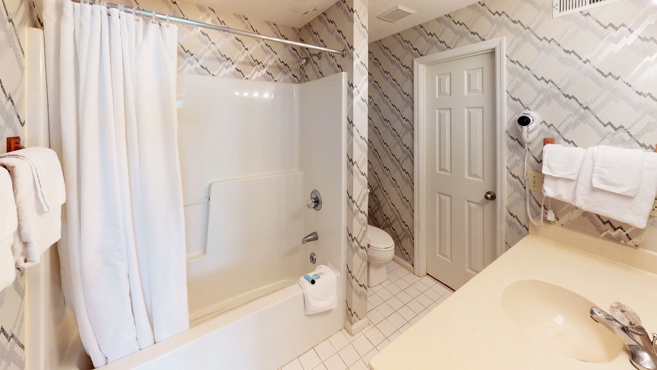 Photo of Bathroom in Sea Trail