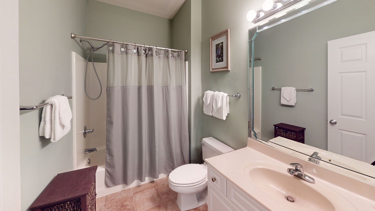 Photo of Bathroom in Sea Trail