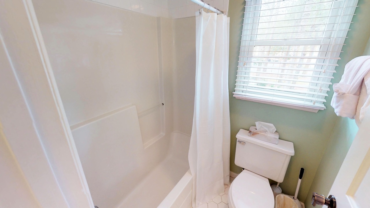 Photo of Bathroom in Sea Trail