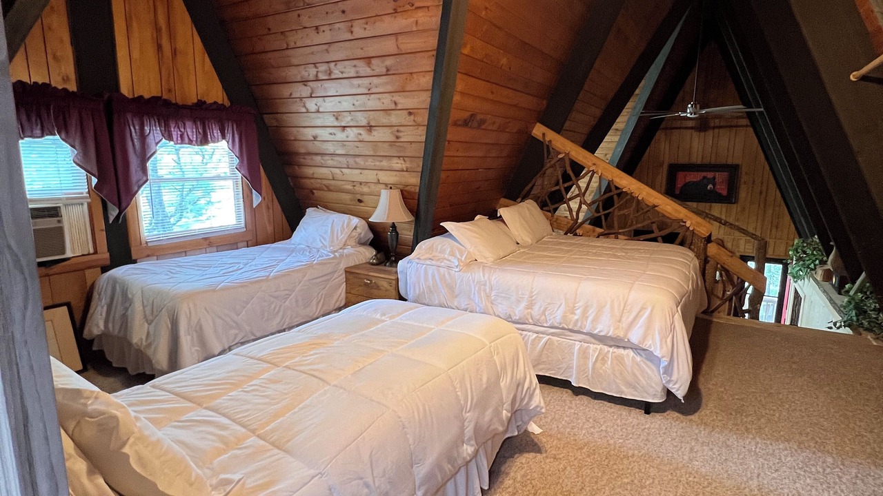 Photo of Bedroom in Glenville