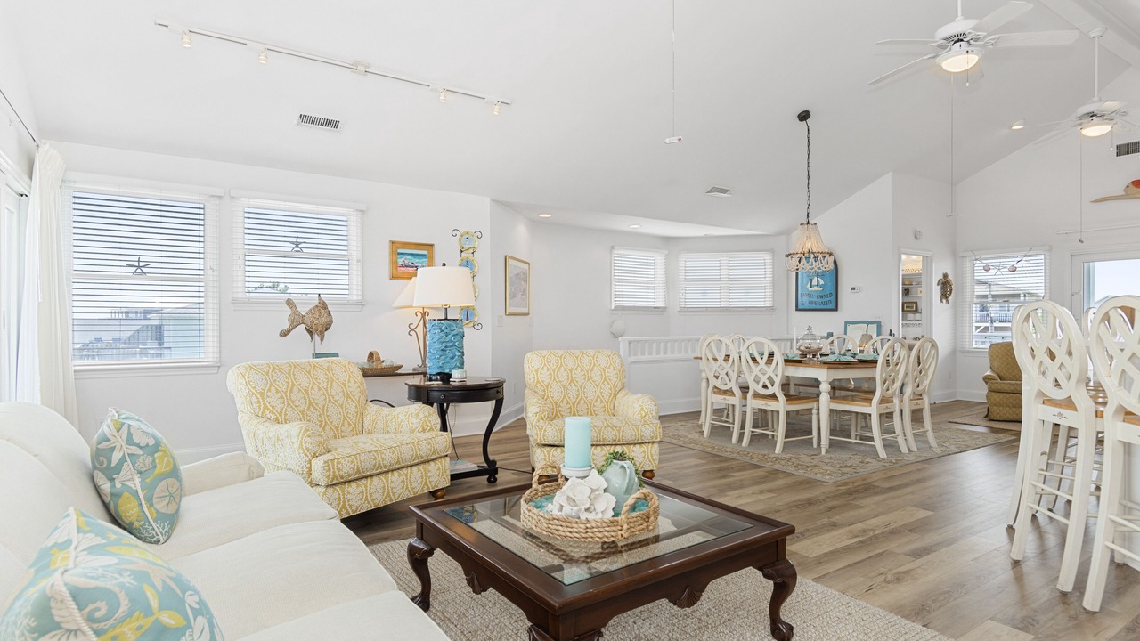Photo of Livingroom in The Point