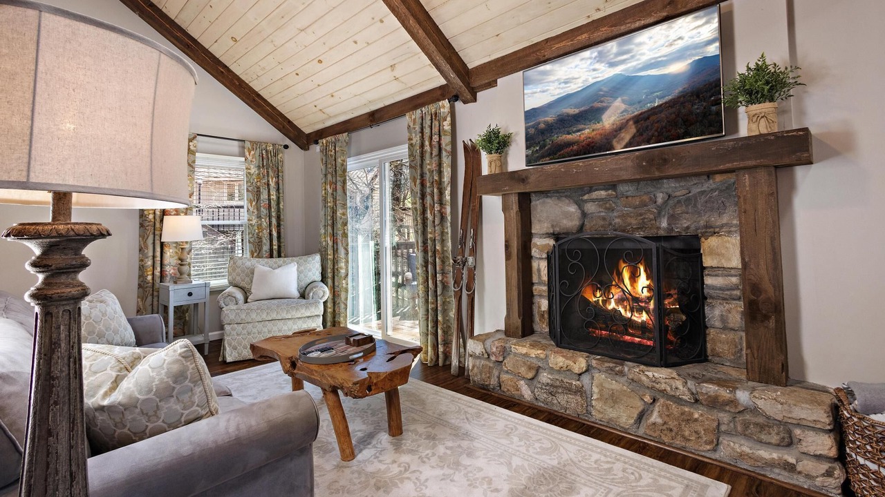 Photo of Livingroom in Beech Mountain