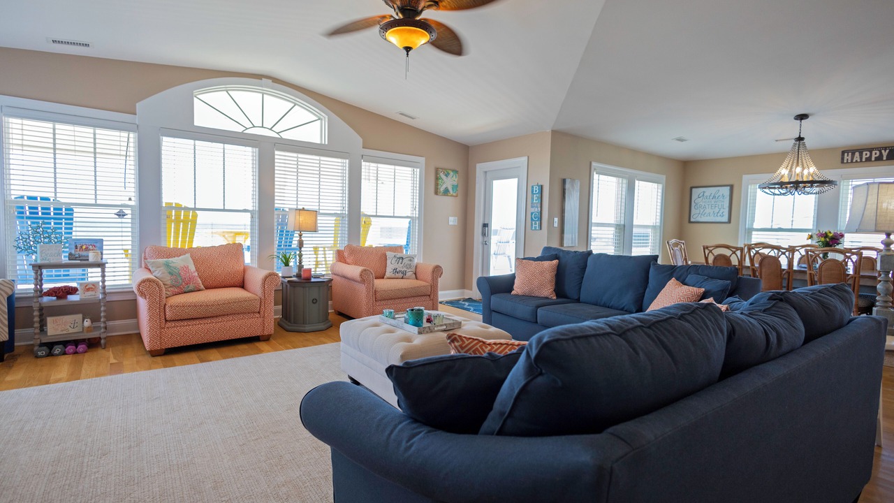 Photo of Livingroom in Holden Beach
