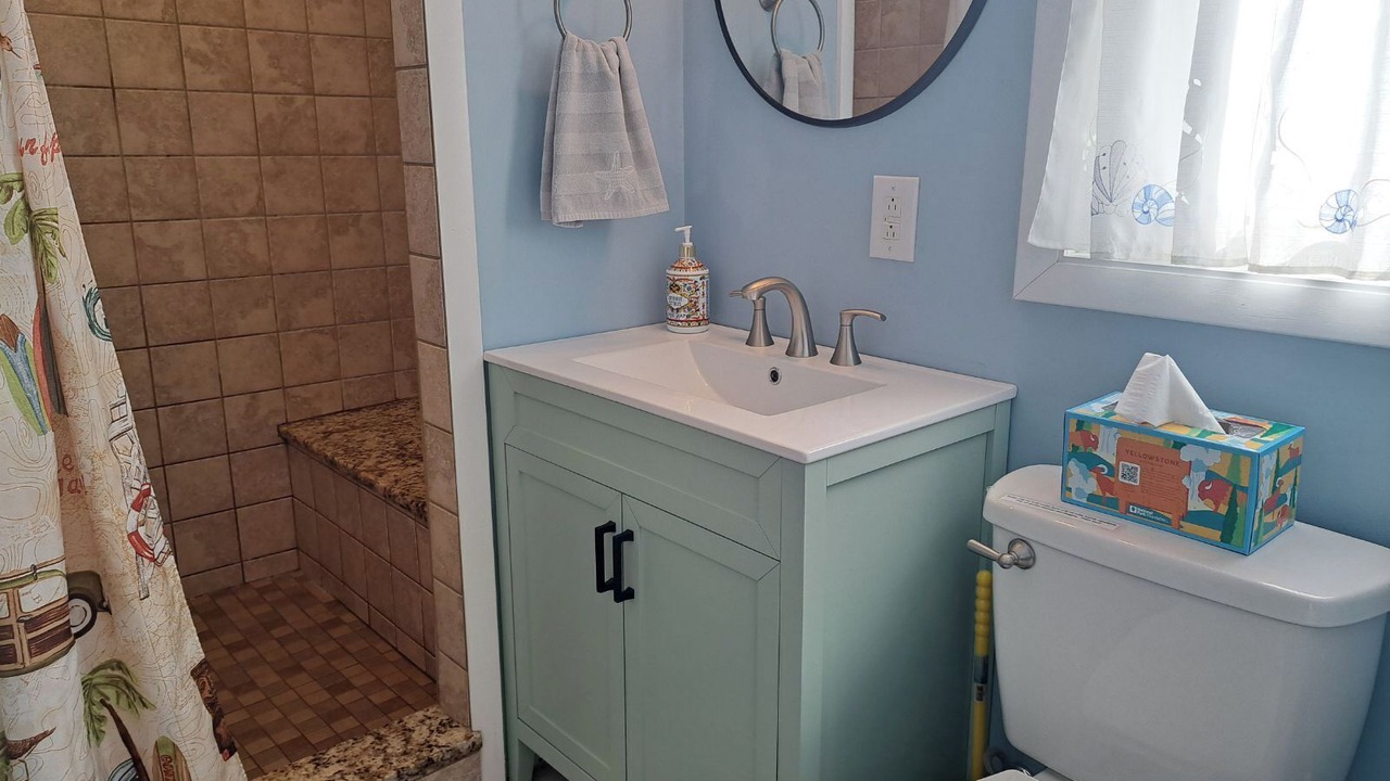 Photo of Bathroom in North Topsail Beach
