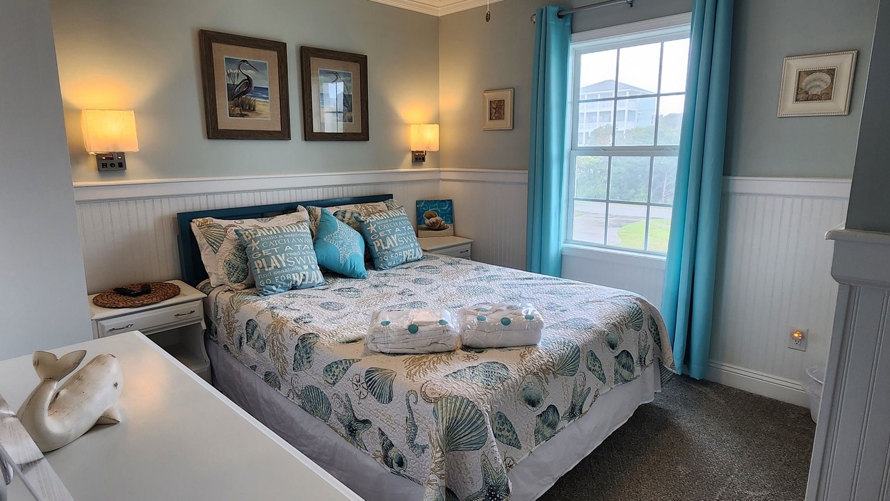 Photo of Bedroom in Emerald Isle
