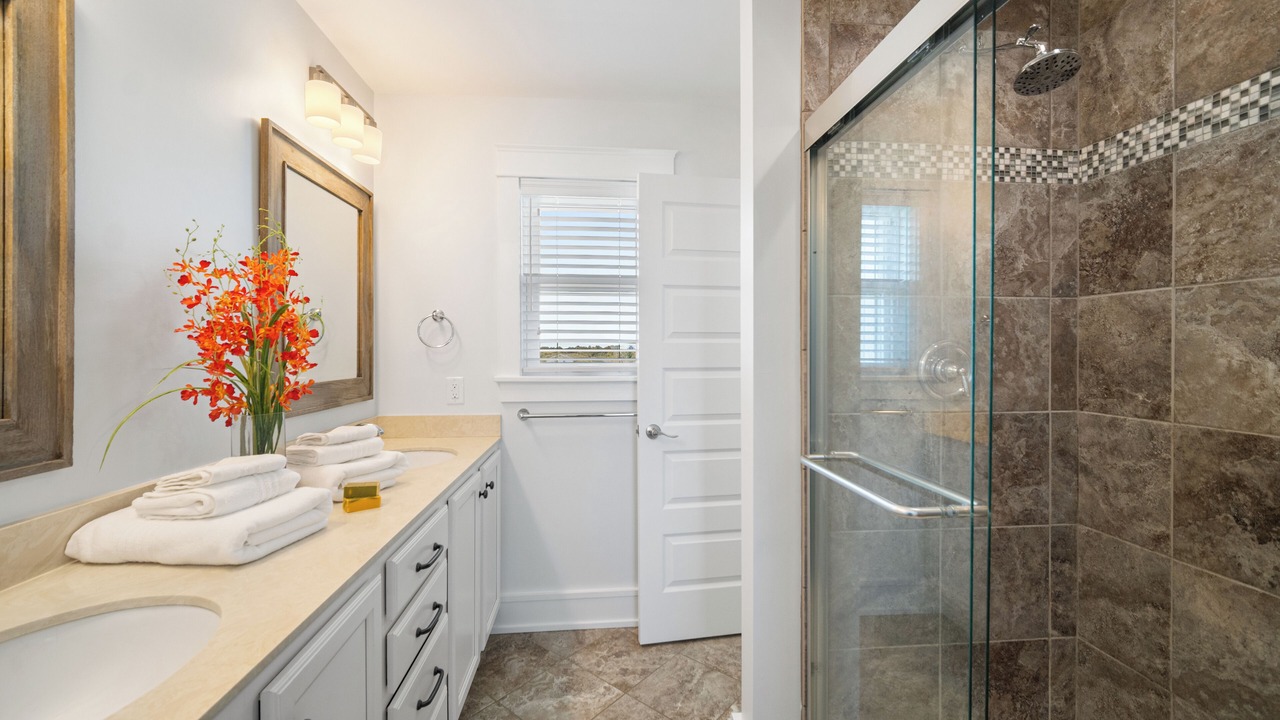 Photo of Bathroom in Carova Beach
