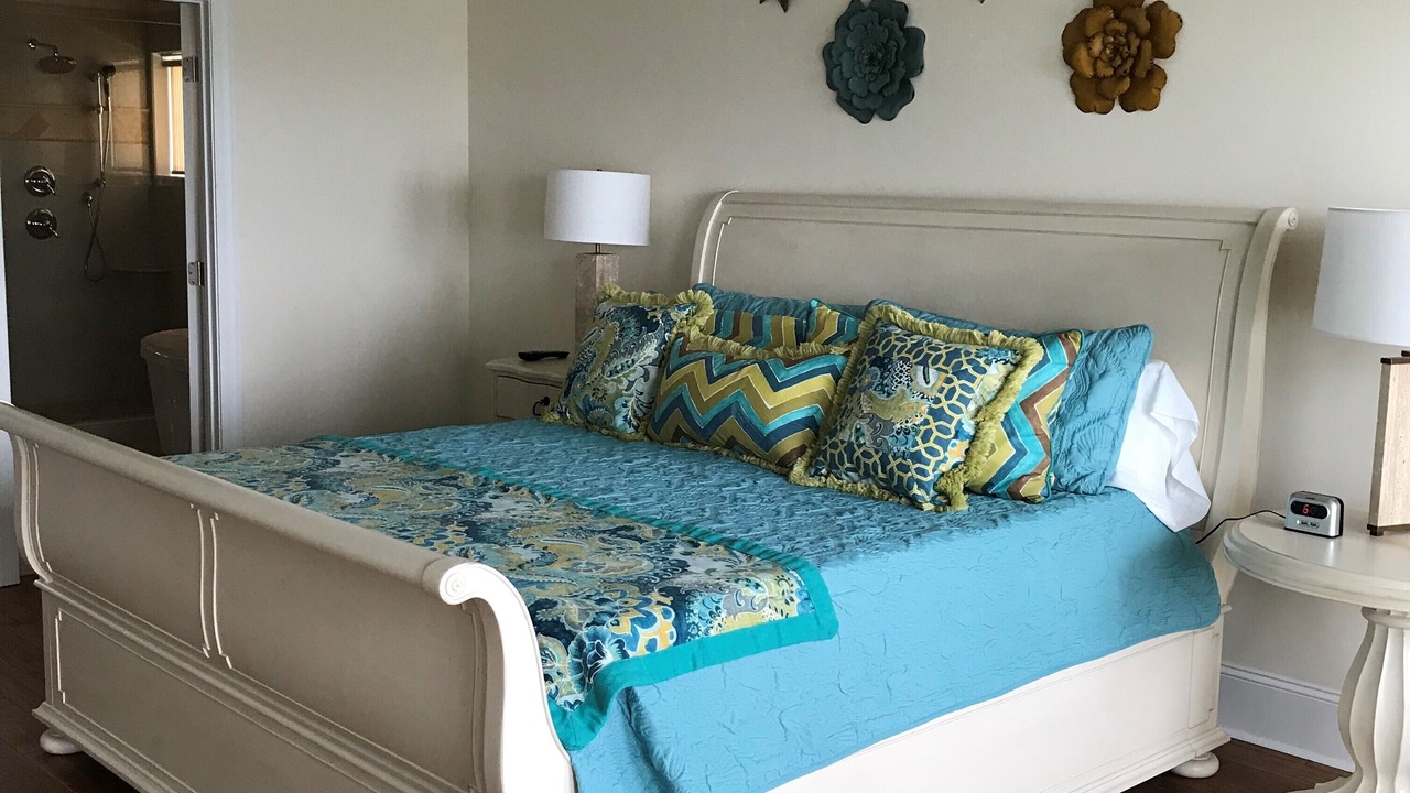 Photo of Bedroom in Sunset Beach