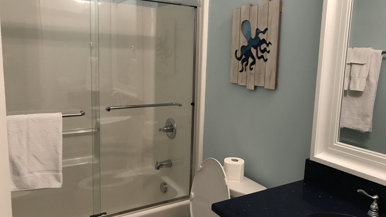Photo of Bathroom in Sunset Beach